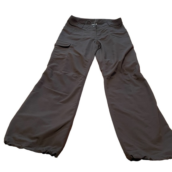 Women’s Mountain Equipment Co-Op (MEC) Grey All Season Pants - Size 10 - Picture 1 of 12